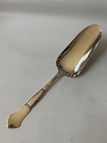 Cake spatula Louise Silver
Cohr Fredericia silver
Length 22.1 cm.