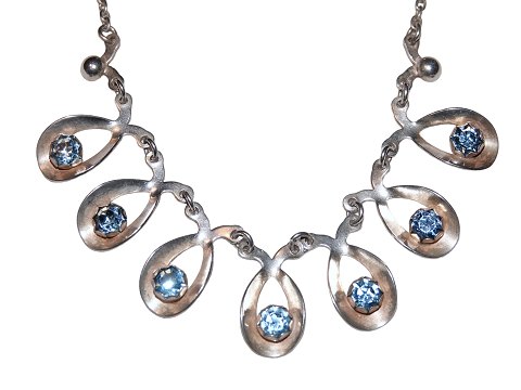 Herman Siersbøl
Sterling silver necklace with blue stones from 1970-1980