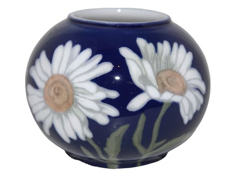 Royal Copenhagen
Art Nouveau small dark blue vase with daisies from 1898-1923