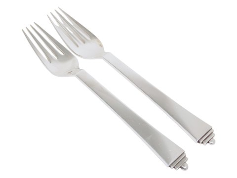 Georg Jensen Pyramid sterling silver
Large dinner fork 19.2 cm.