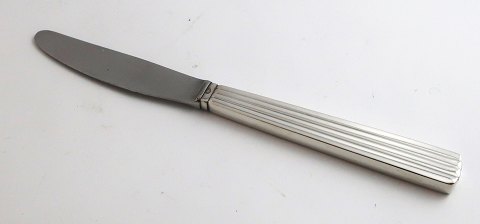 Georg Jensen. Bernadotte. Sterling (925). Dinner knife. Length 21.6 cm.