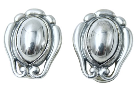 Georg Jensen Heritage sterling silver
Year jewellery 2009 earclips