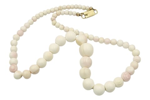 White coral necklace with 14 carat gold lock