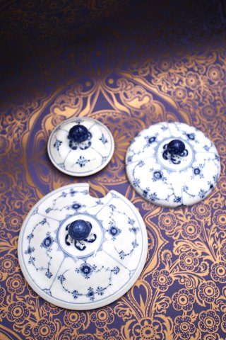 Old Royal Copenhagen Blue Fluted Plain Lid...
(1/372) (1/205)
(1/610)
