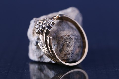 14 Karat Women