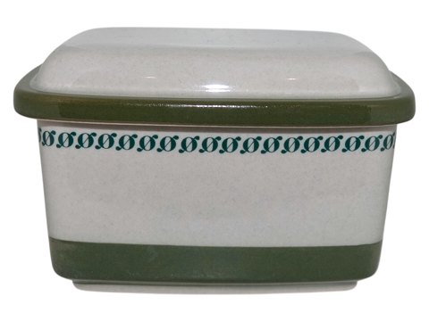 Bing & Grondahl
Lidded butter box with green stripe