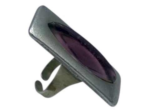 Jørgen Jensen Pewter
Large ring with purple glass stone