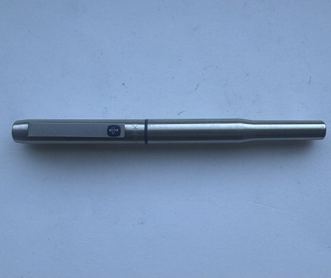Parker 25 fountain pen In stainless steel