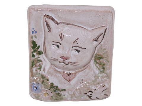 Doreen Middelboe art potterySmall square plaquette with a cat
