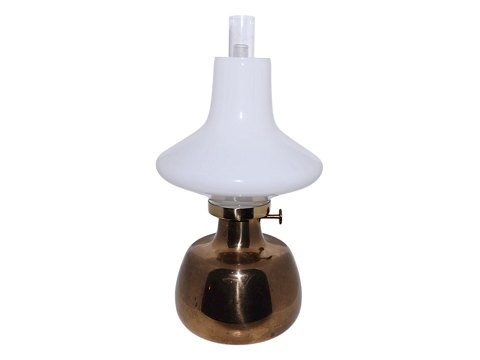 Henning KoppelPetronella oil lamp