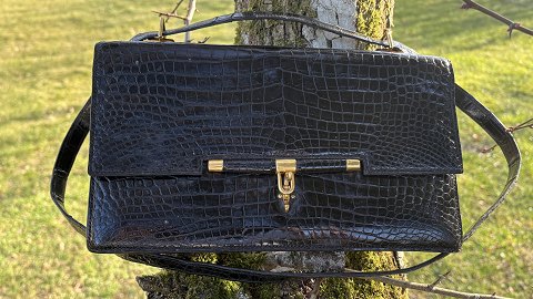 item no: 635079