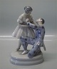 Super Rare Royal Copenhagen figurine
2211 RC  Harlequin and Columbine Chr Thomsen 1922 17 x 11 cm