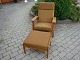 Recliner in oak designed by Hans Wegner GE Model 290 with associated stool 5000 
m2 showroom