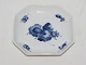 Blue Flower Braided
Square dish 14.3 cm.