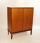 Tall cabinet in light mahogany, model M40, by Henning Jensen and Torben Waleur 
for Munch Denmark, from the 1960s.
5000m2 udstilling.