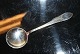 Petit four spoon Empire Silver
year 1914
Length 13 cm.