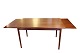 Spisebord med hollandsk udtræk i teak af dansk design fra 1960erne.
5000m2 udstilling.