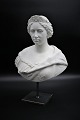 Decorative 
Swedish 1800s 
bust from 
Gustavsberg in 
...