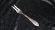 Frying fork #Crown pattern Silver stain
Produced by Kronen Sølv og Pletvarefabrik.