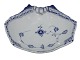 Antik K 
presents: 
Blue 
Fluted Half 
Lace
Dish from 
1923-1928