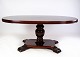 Oval mahogany coffee table from around the 1930s.
Dimensions in cm: H: 55 W: 126 D: 75
Great condition
