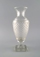 Baccarat, France. Art deco vase in clear crystal glass. 1930s.
