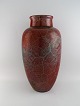 Richard Uhlemeyer (1900-1954), Germany. Large floor vase in glazed ceramics. 
Beautiful crackle glaze in shades of red and turquoise. 1940s.

