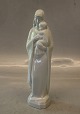 Klosterkælderen presents: White 3658 RC Madonna Hans Henrik Hansen 1939 23 cm Royal Copenhagen figurine