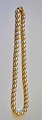 Pegasus – Kunst - Antik - Design presents: Pearl chain - single row - saltwater pearls with 14 carat gold ...