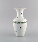 Herend vase in hand-painted porcelain. Mid 20th century.
