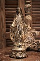 Stor antik Madonna figur i fattigmandssølv / Mercury glass.
Højde:29cm.