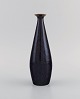 Carl Harry Ståhlane (1920-1990) for Rörstrand. Vase in glazed ceramics. 
Beautiful speckled glaze. 1960s.

