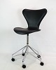 Osted Antik & Design presents: Office chair, Series 7™ 3117, Black leather, Chrome-plated steel, Fritz Hansen, ...