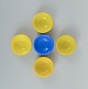 Orrefors, Sverige, et sæt på fem ”Colora” små skåle i gult og blåt kunstglas.