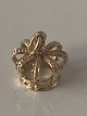Crown pendant #14 karat Gold
Stamped 585
Height 14.95 mm
Width 13.42 mm