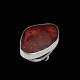 Bestik.dk 
presents: 
Large 
Sterling Silver 
Ring with 
Amber.