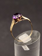 8 carat gold ring  with amethyst