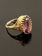 14 carat gold ring  with amethyst