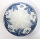 Lundin Antique 
presents: 
Bing & 
Grondahl. 
Christmas 
plate. 1898. 
Diameter 18 cm. 
(1 quality)