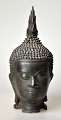 Pegasus – Kunst 
- Antik - 
Design 
presents: 
Oriental 
Buddha figure 
in bronze, 
19th/20th 
century.