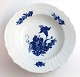 Royal Copenhagen. Blue flower, svejfet. Deep plate. Model 604 (1616). Diameter 
22 cm. (1 quality)