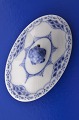 Klits Antik 
presents: 
Royal 
Copenhagen Blue 
fluted half 
lace Lid for 
tea pot 684