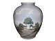 Bing & Grondahl
Vase with 
white farm