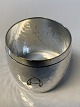 Napkin ring Silver-plated
Size 3.6 x ø 4.2 cm.