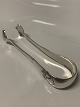 Sugar tongs / Candy tongs French Lily silver
Length 12 cm.