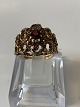 Antik Huset 
presents: 
9 carat 
Gold Ladies 
Ring with Red 
Garnets
Size 56