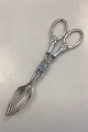 Danish French 
Lily Silver 
Cake Tongs