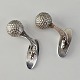 Kinnerup Antik 
& Porcelæn 
præsenterer: 
GJ 
manchetknapper
Golf bold
Nr 132