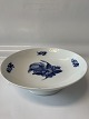 Royal Copenhagen Blue Flower Braided, Bowl on foot.
Decoration No 10/8062