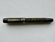 12-sides 
Brown/black 
marbled Hoover 
fountain pen